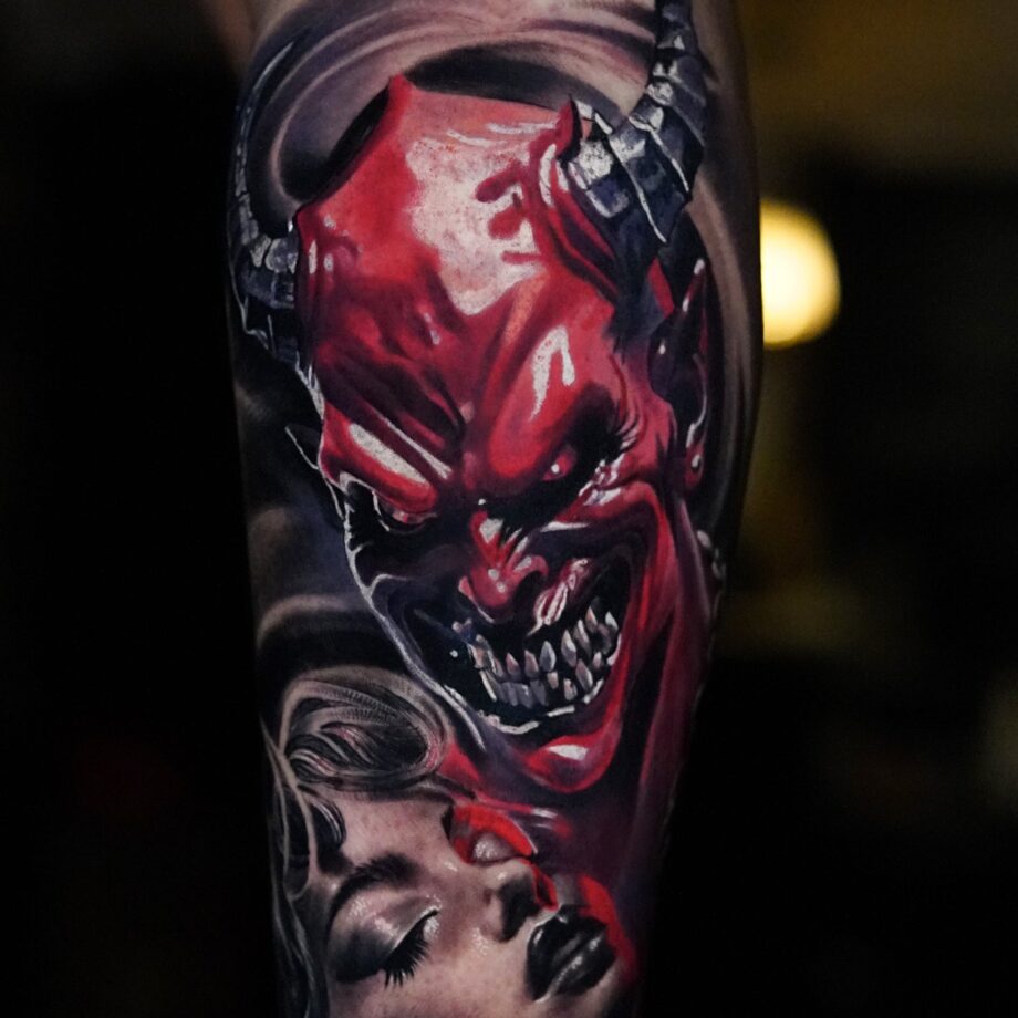 Darkred-Tattoo4.jpg