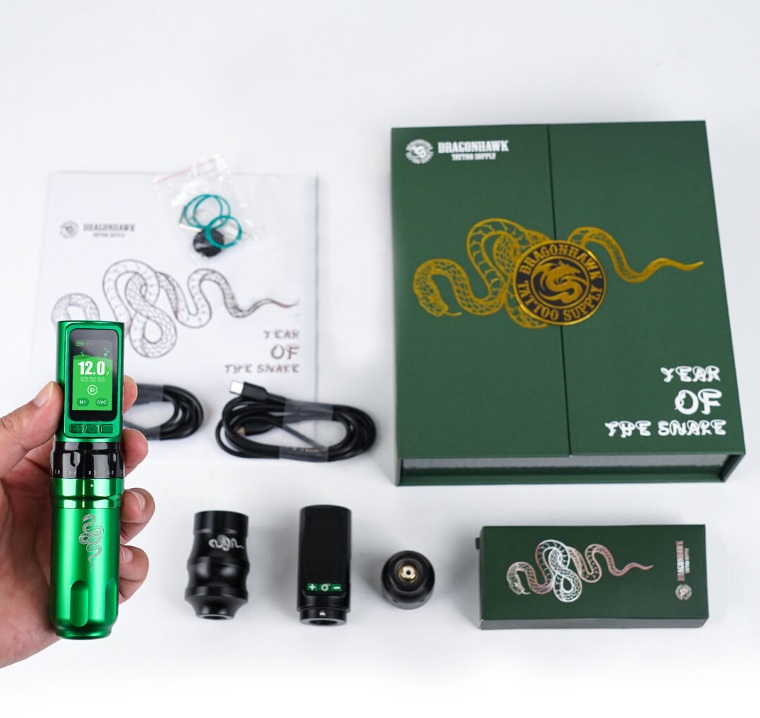 Dragonhawk Fold Pro Year of Snake Edition